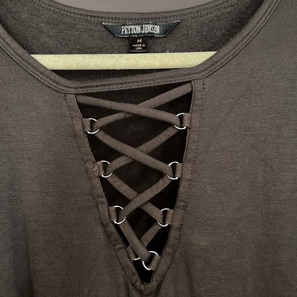 Peyton Jensen cozy sweater with Kris Kross embellish on top - Picture 3 of 3